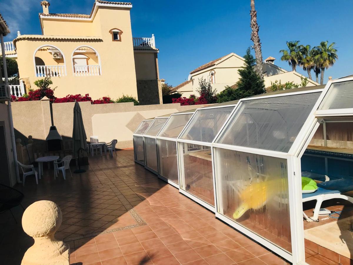Villa With Super Swimming Pool Gran Alacant Exterior photo